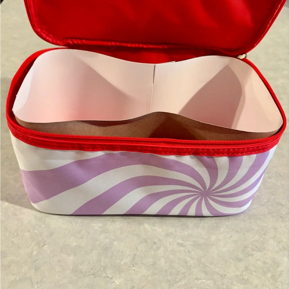 Clinique Spiral Makeup Bag with Secure Closure
